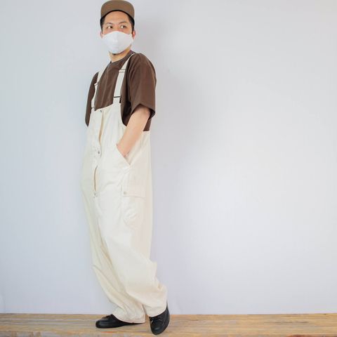 kelenのアシンメトリーTシャツを使ったコーディネート【2日目】