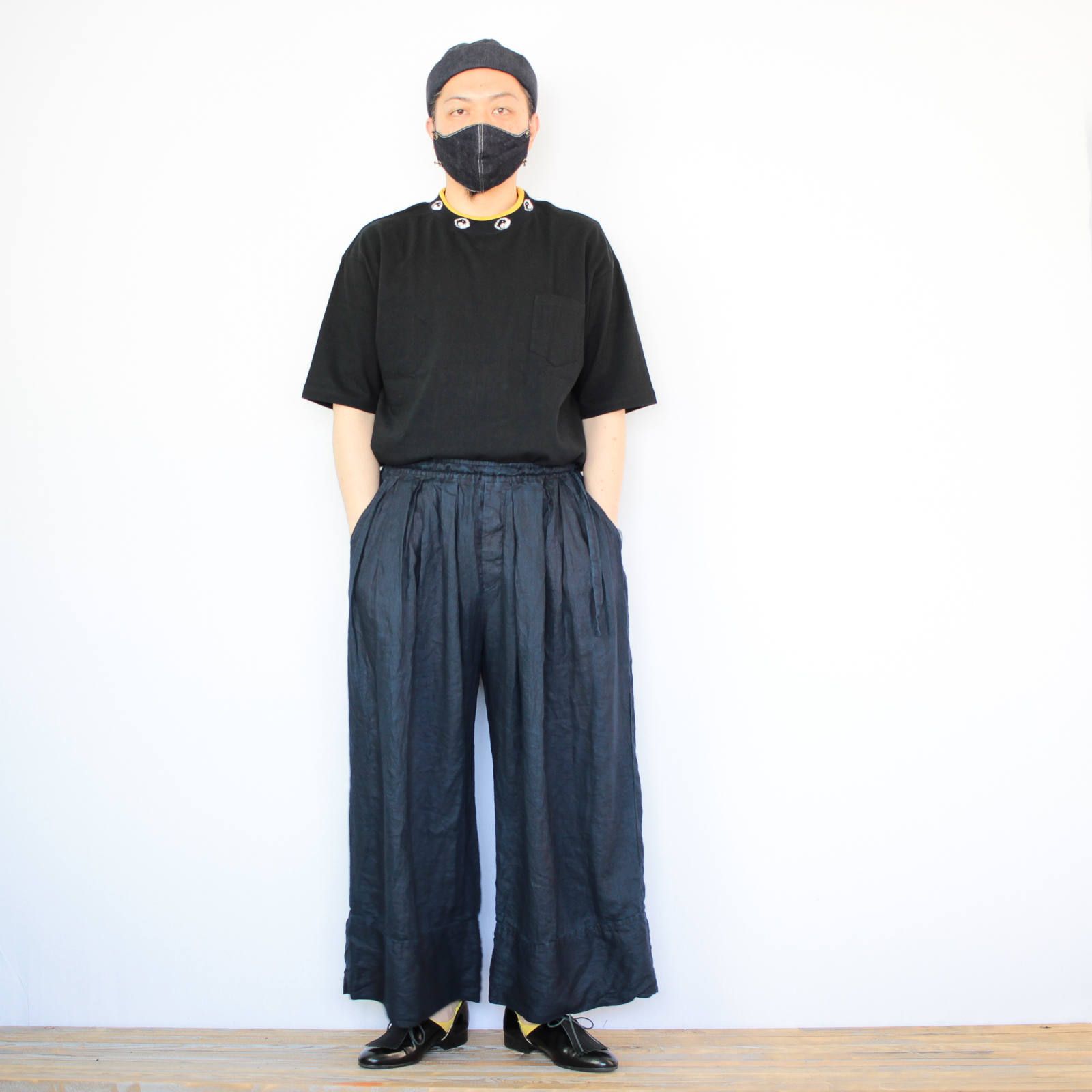 傳tutaeeのワイドリネンパンツを使ったコーディネート【3日目】