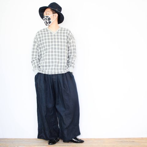 傳tutaeeのワイドリネンパンツを使ったコーディネート【1日目】