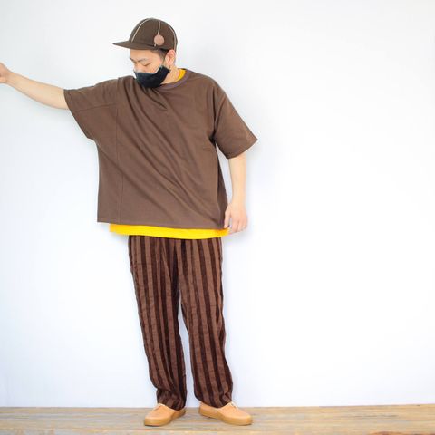 kelenのアシンメトリーTシャツを使ったコーディネート【1日目】