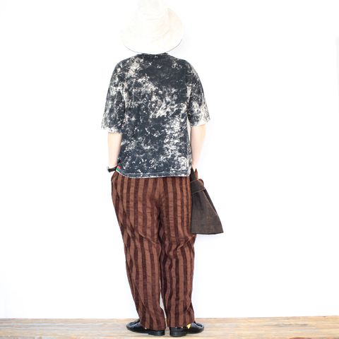 VOOの硫化染めTシャツを使ったコーディネート【2日目】