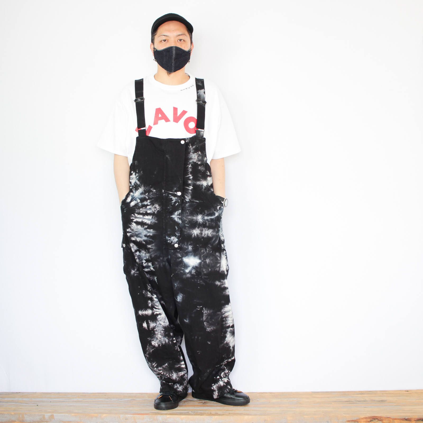 VOOのプリントTシャツを使ったコーディネート【2日目】