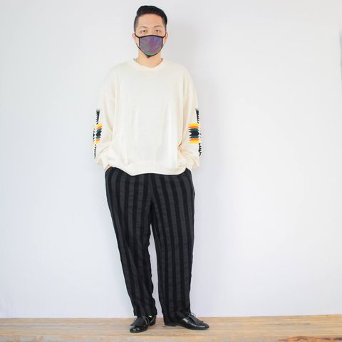 kelenのストライプ2タックパンツを使ったコーディネート【3日目】