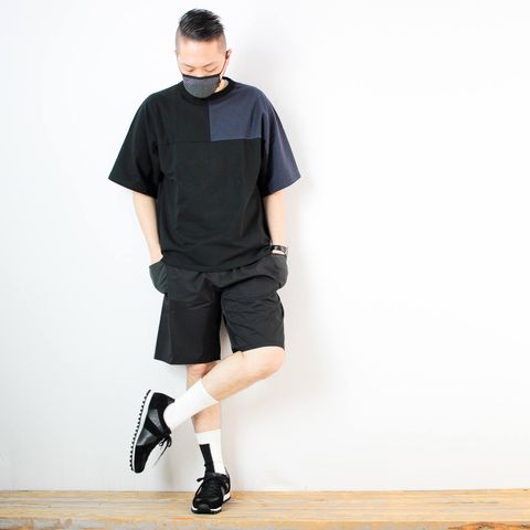 kelenのバイカラーホッケーTシャツを使ったコーディネート【1日目】
