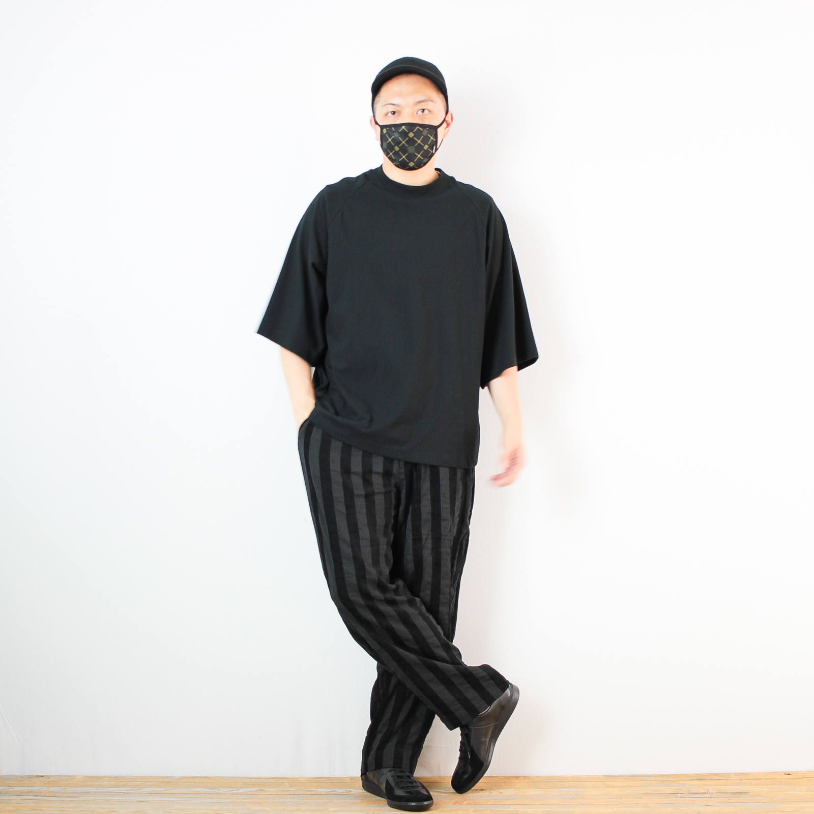 chloroのモックネックTシャツを使ったコーディネート【1日目】