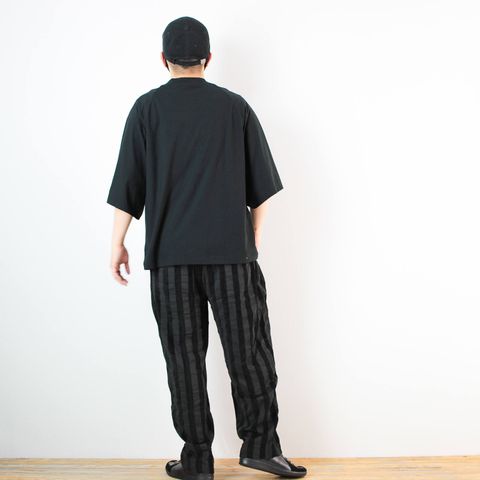 chloroのモックネックTシャツを使ったコーディネート【1日目】