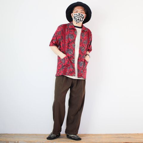 kelenのペイズリーシャツを使ったコーディネート【1日目】