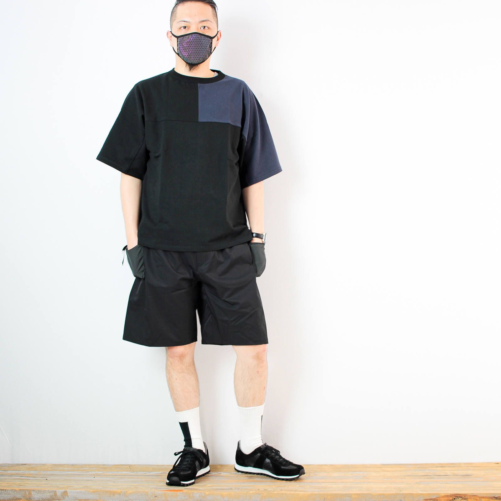 kelenのバイカラーホッケーTシャツを使ったコーディネート【1日目】