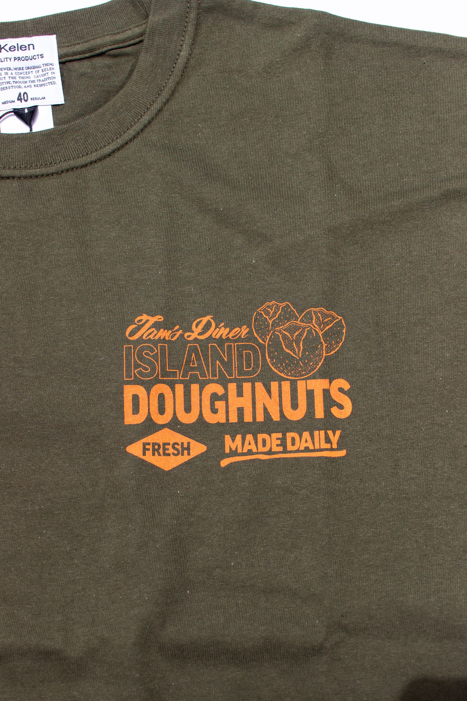 Tシャツ: GRAPHIC SCREEN TEE "DOUGHNUTS" / グラフィックスクリーンTEE - オリーブ