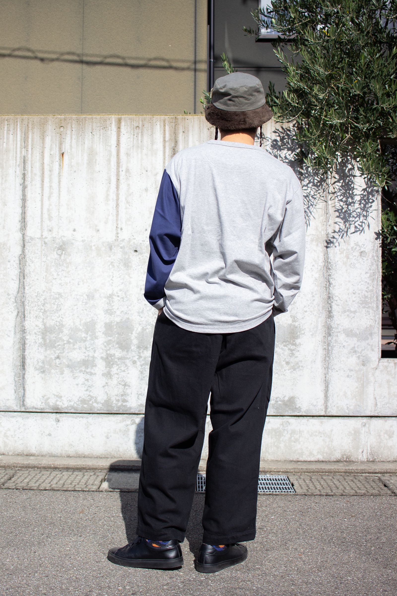 BI COLOR SLEEVE TOP / バイカラースリーブトップ "NAGEL" - GRAY