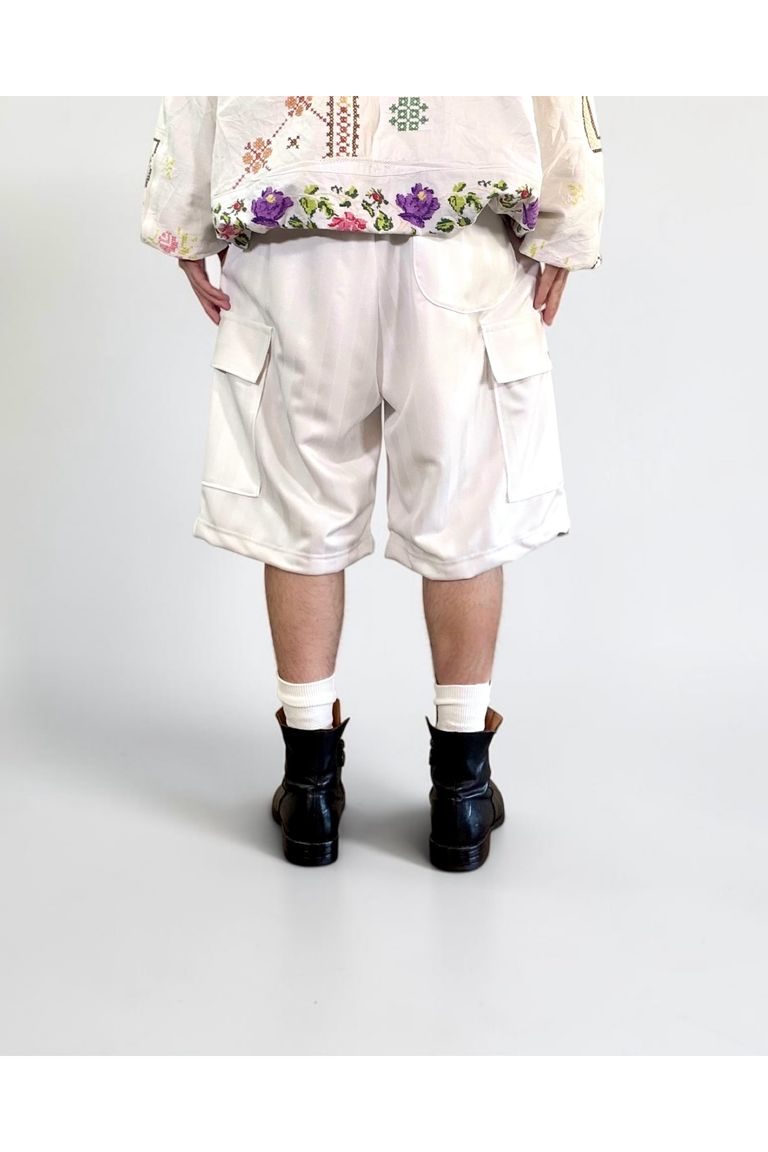 身長172cm : Size RELAX着用
