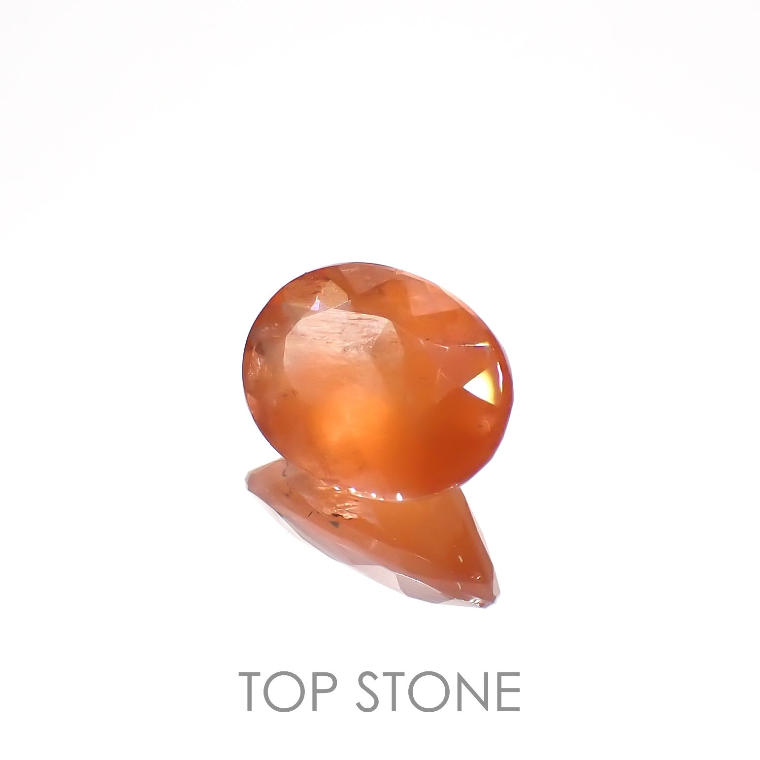 サンストーンスキャポライト(宝石名シーン・スキャポライト)タンザニア産 2.04ct 識別済[221219276]10.1x7.5mm前後
