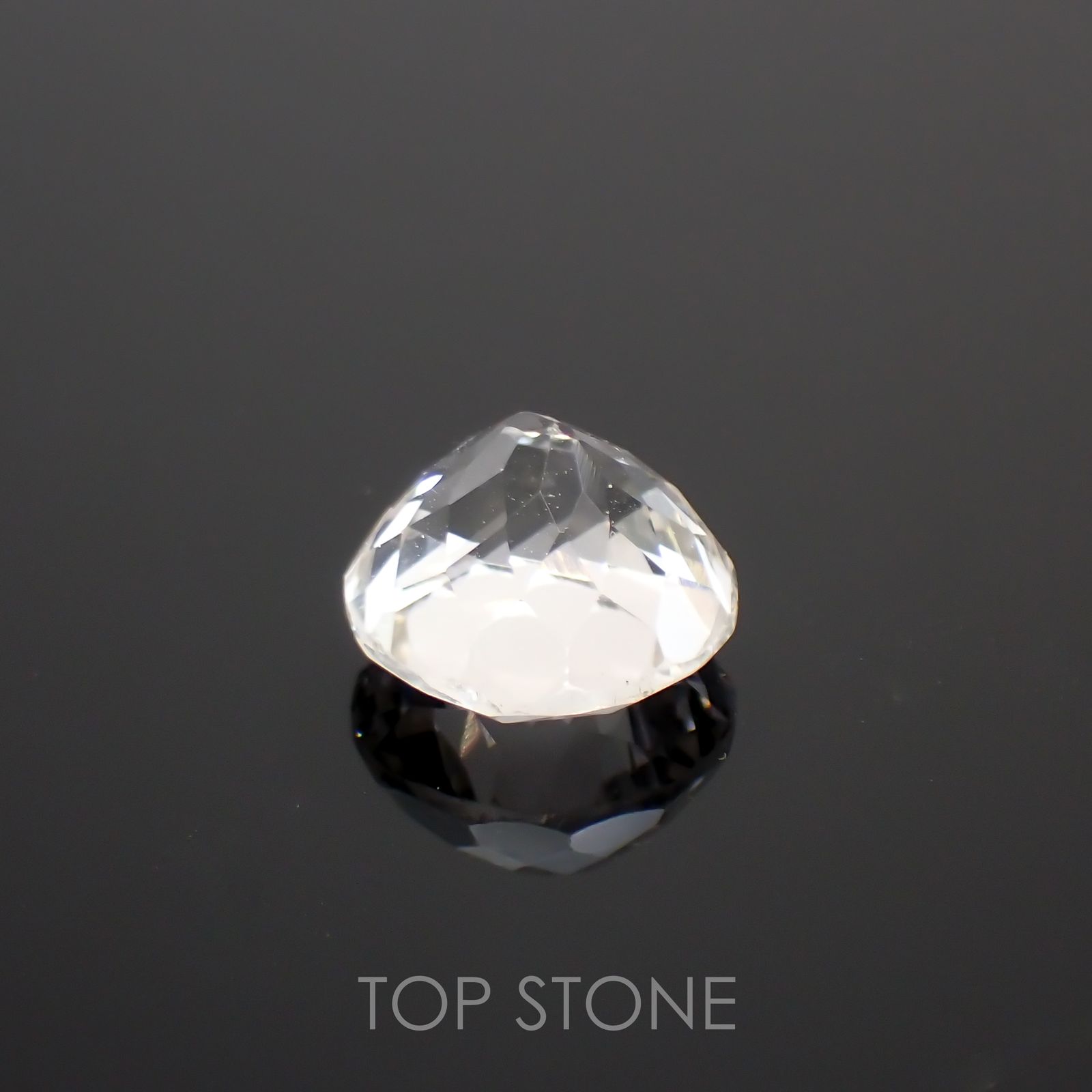 スポジュミン(宝石名スポジュミン)アフガニスタン産 4.71ct 識別済[211113704]10x9.7mm前後