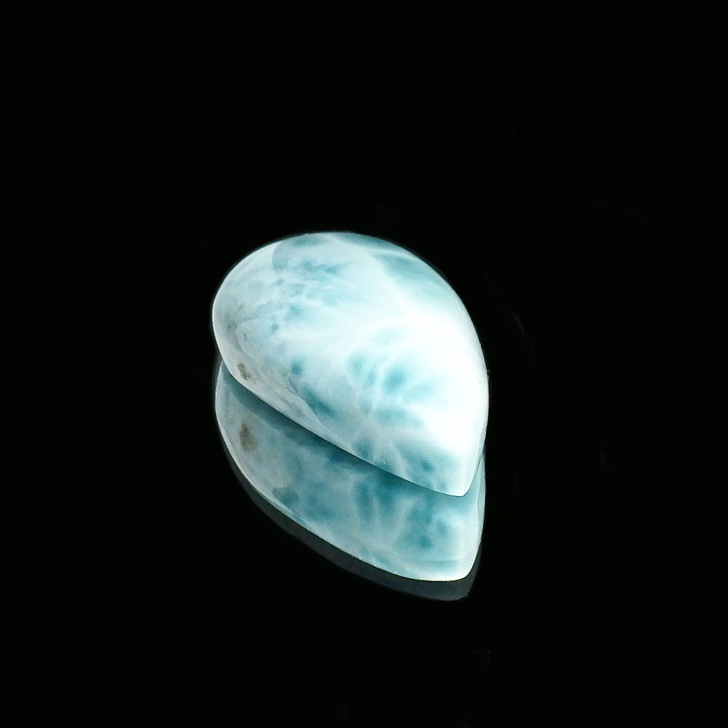 ラリマー(宝石名ブルー・ペクトライト) ドミニカ共和国産 32.52ct 識別済[210712101]30.7×16.3mm前後