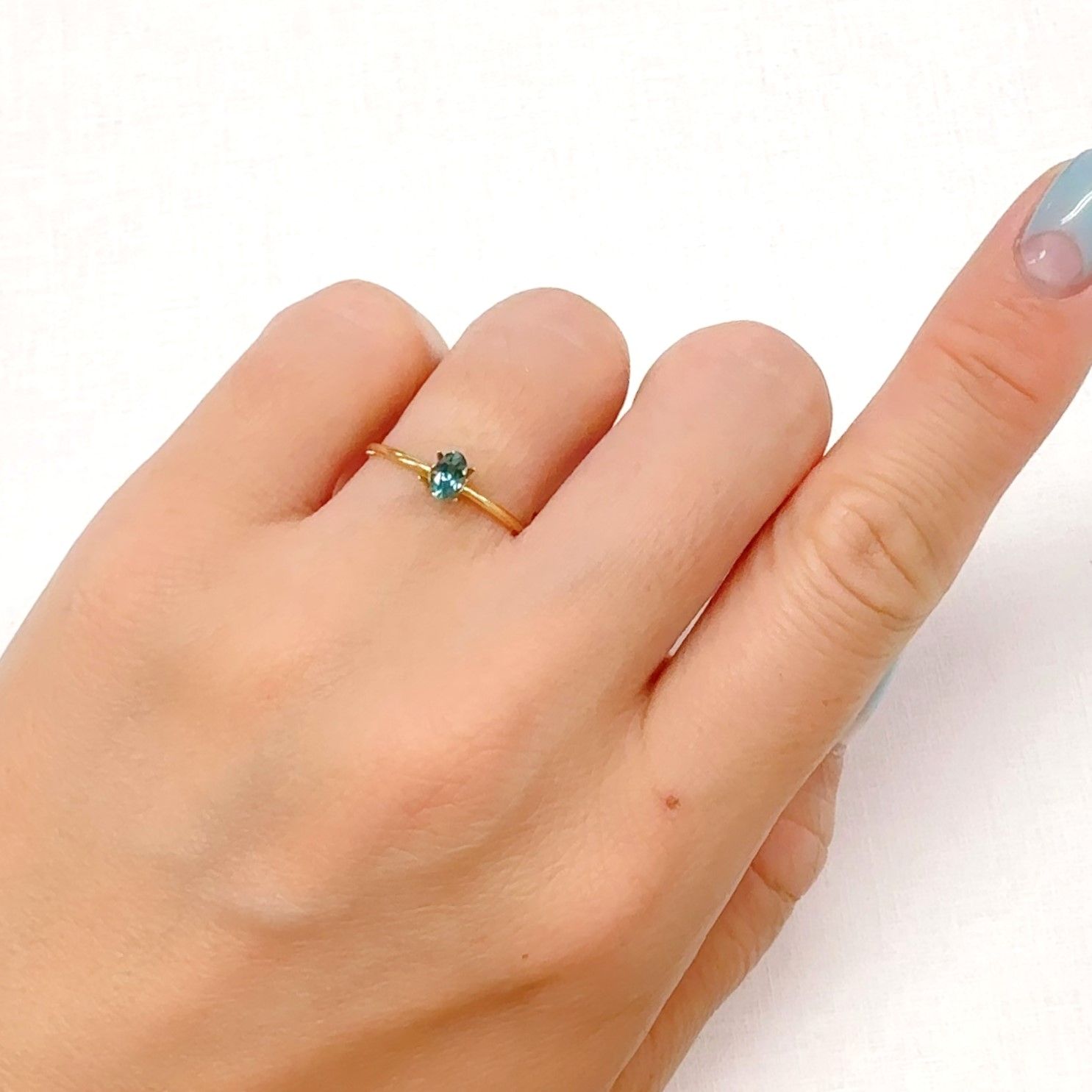 ブルーグリーントルマリン ブラジル産 0.22ct[240628037]4.8x2.9mm前後