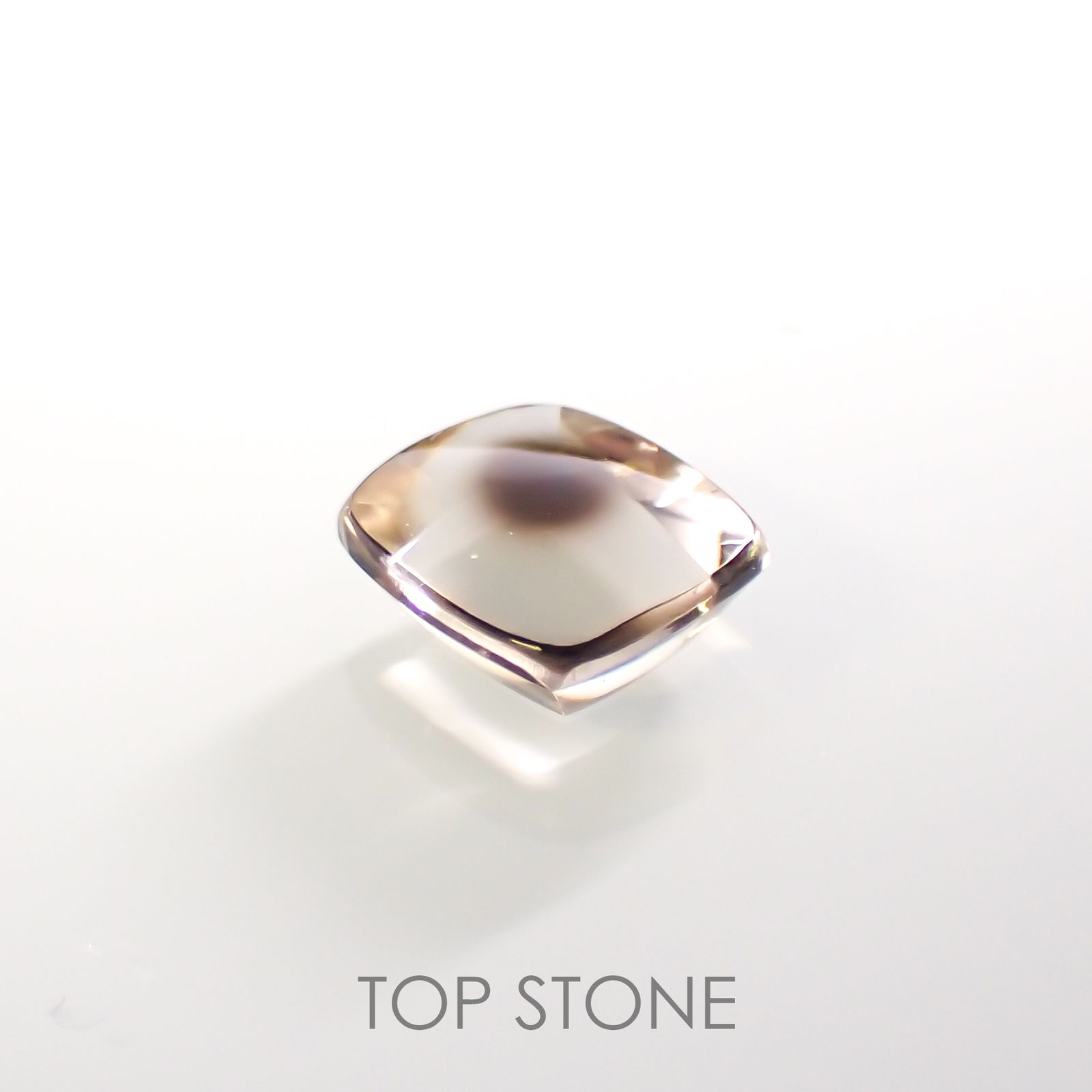 ダルメシアンクォーツ ブラジル産 ルース 2.9ct[210812877]9.9×8.7mm前後