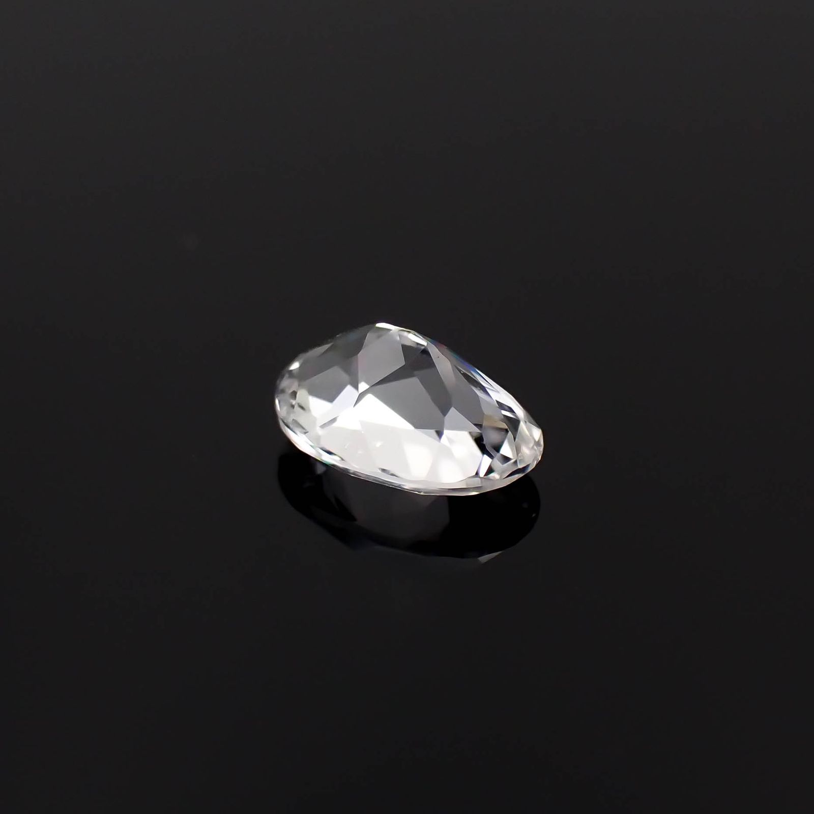 フェナカイト(宝石名フェナカイト)マダガスカル/ブラジル産 0.36ct 識別済[230522028]5.5x3.7mm前後