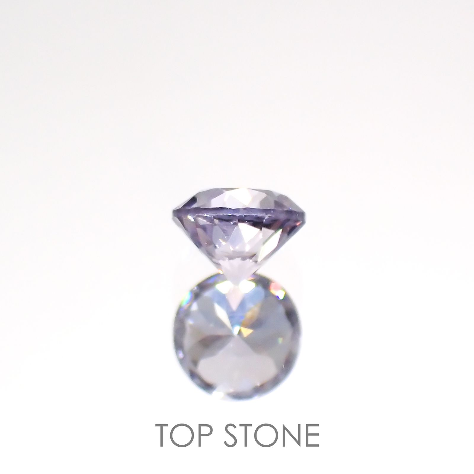 バイオレットスピネル(宝石名スピネル)ビルマ/マダガスカル産 0.28ct 識別済[220114562]3.7x3.7mm前後