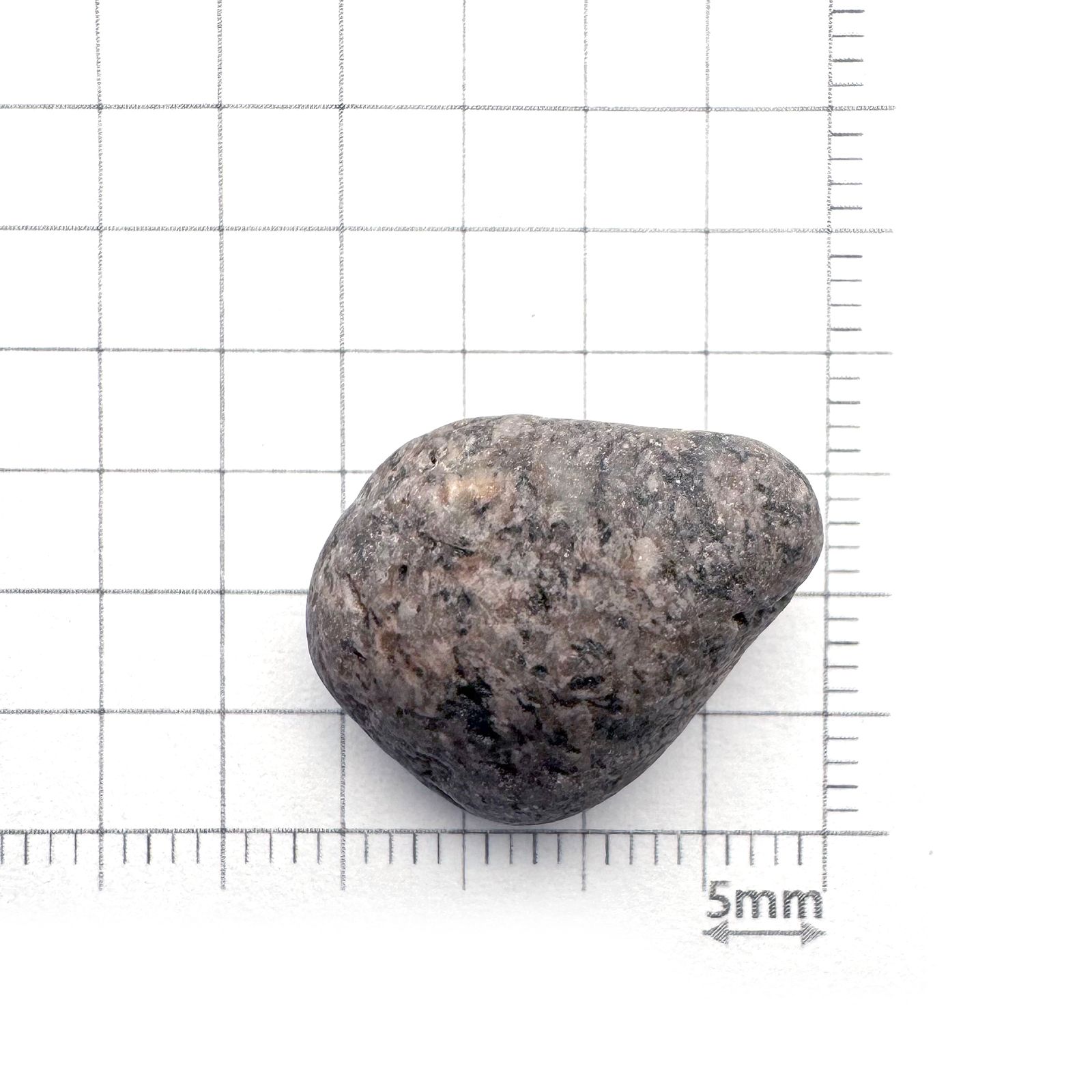 ユーパーライト 原石 （ギャランティカード付） 発見地：アメリカ・スペリオル湖 18.39ct [250530474]18.8x15.8mm前後