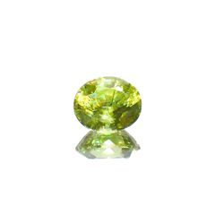 スフェーン(宝石名スフェーン)マダガスカル産 識別済 0.98ct / 6.5x5.4mm前後 [260120094]
