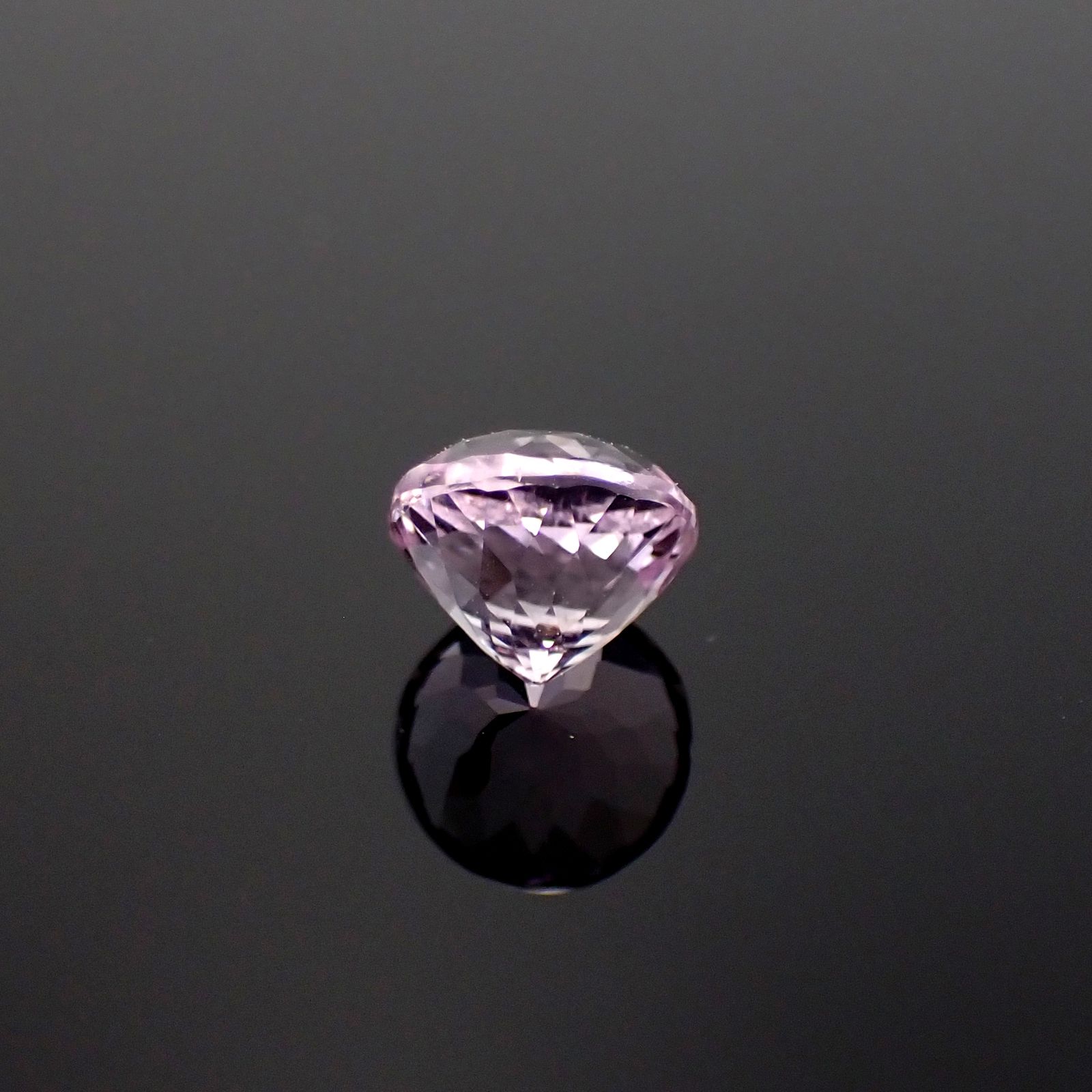クンツァイト アフガニスタン産 1.11ct[231224772]6.1x6.1mm前後