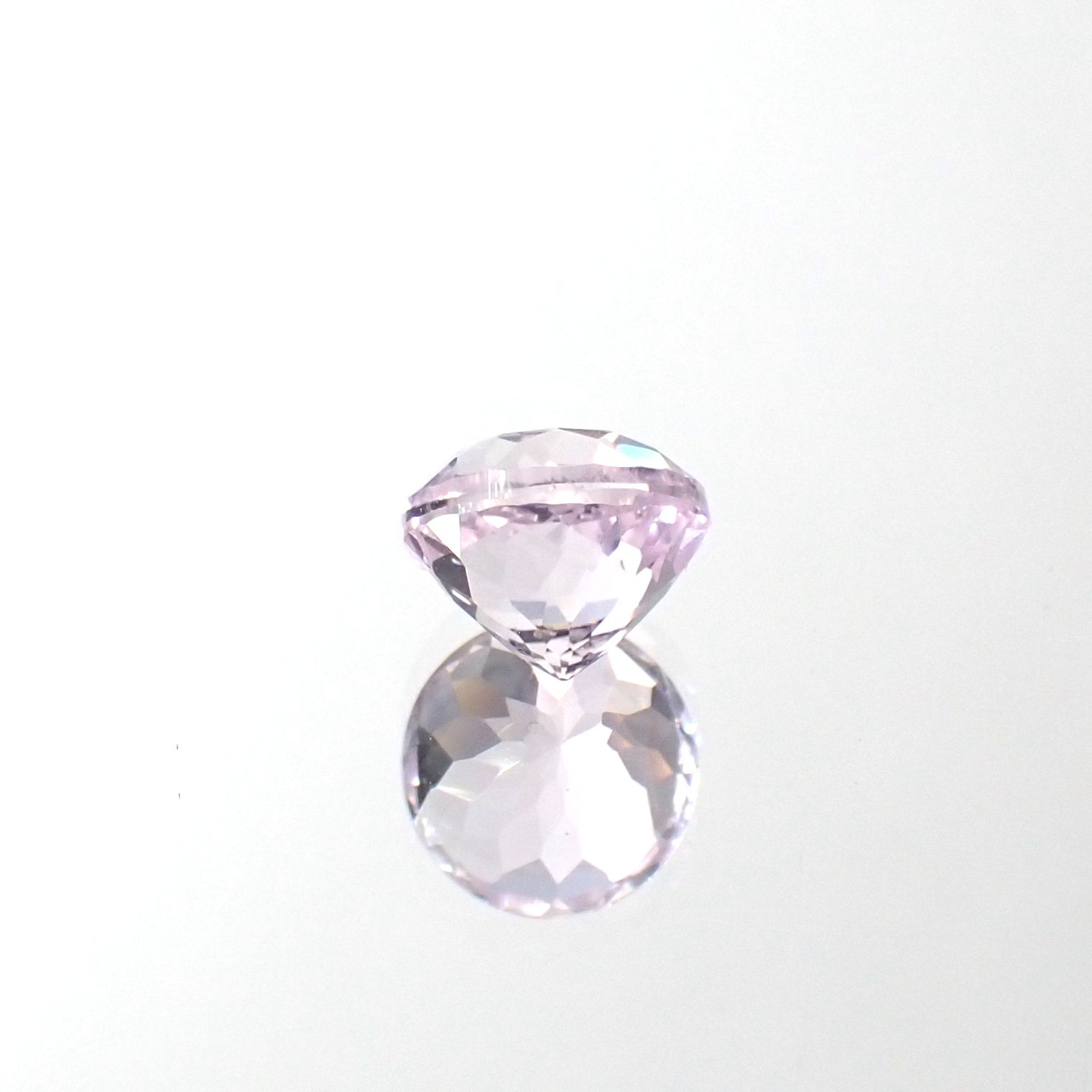クンツァイト アフガニスタン産 1.14ct[231224774]6.1x6mm前後