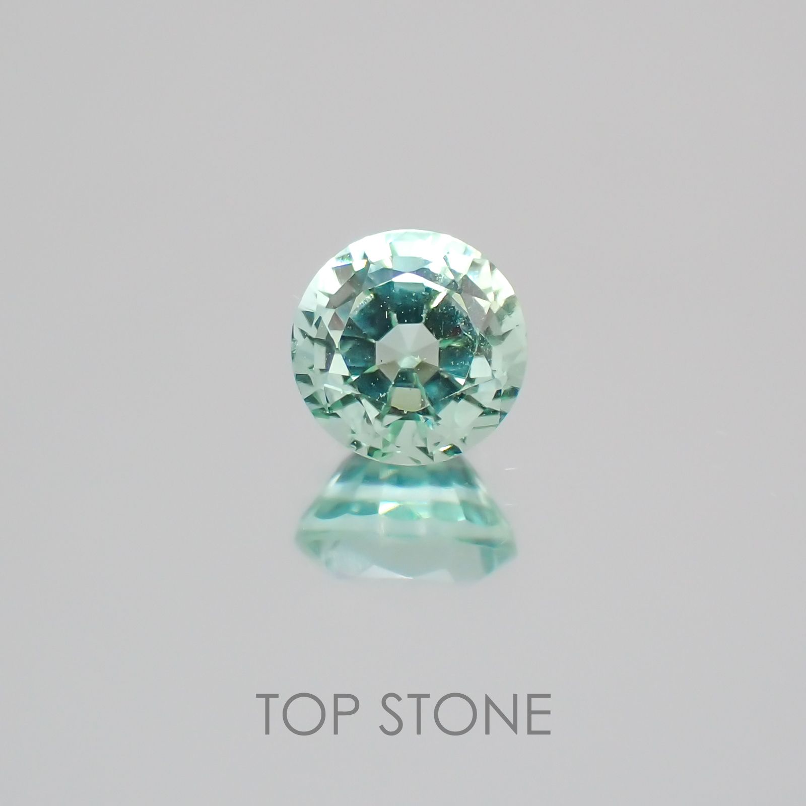 ミントベリル(グリーンベリル) ブラジル産 ルース 0.71ct[21069829]5.5×5.6mm前後