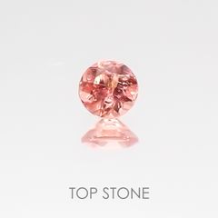 ロードクロサイト(宝石名ロードクロサイト) アメリカ・コロラド州スイートホームマイン(鉱山)産 0.12ct 識別済[21018307]3×3mm前後