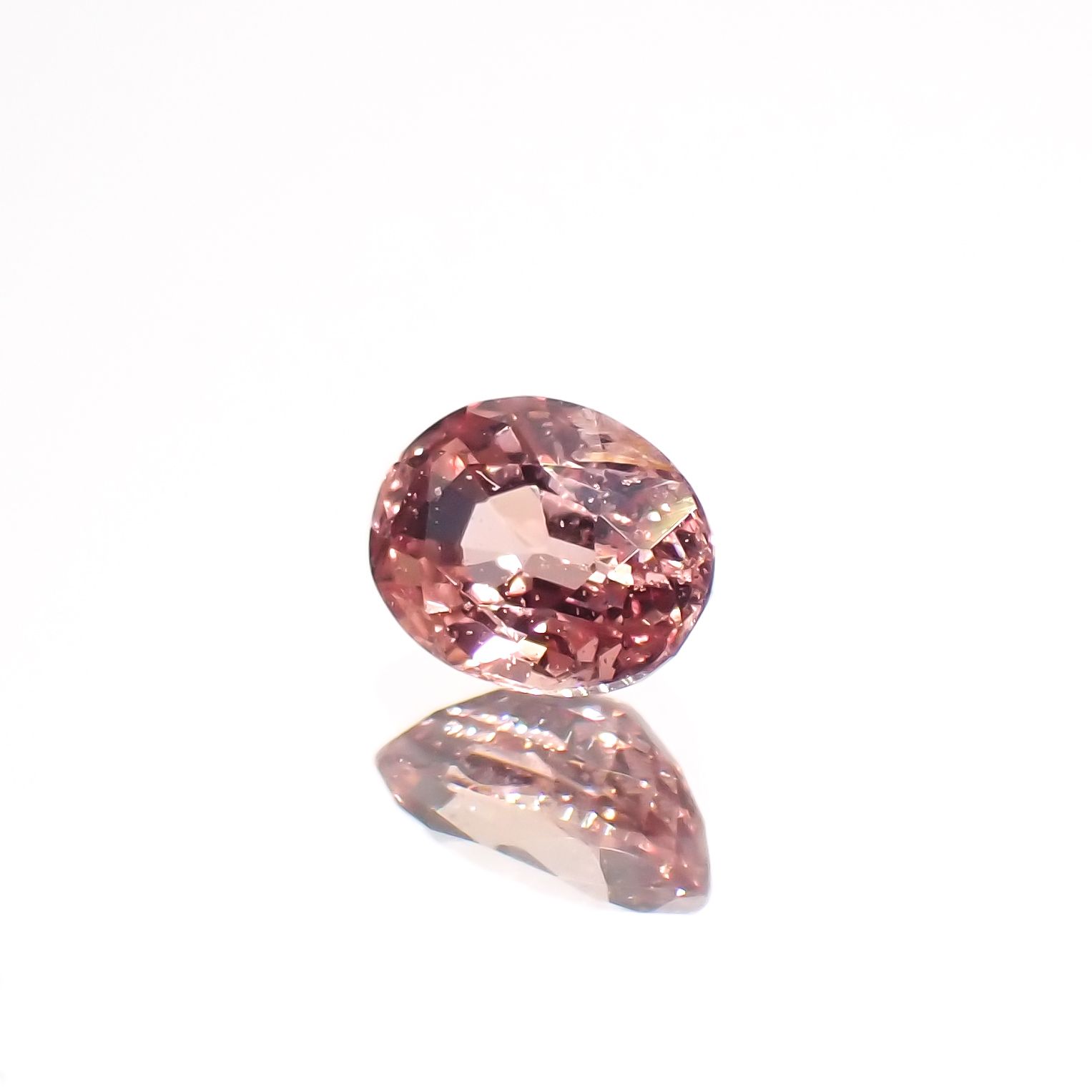 パパラチャサファイア 非加熱(宝石名サファイア/別名パパラチャ・サファイア)スリランカ産 0.22ct GIA鑑付[230521937]4x3.02mm前後
