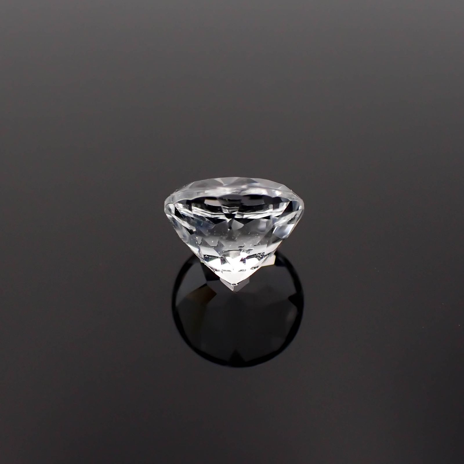 ゴッシェナイト パキスタン・ヒマラヤ産 0.89ct[230421838]6.2x6.1mm前後