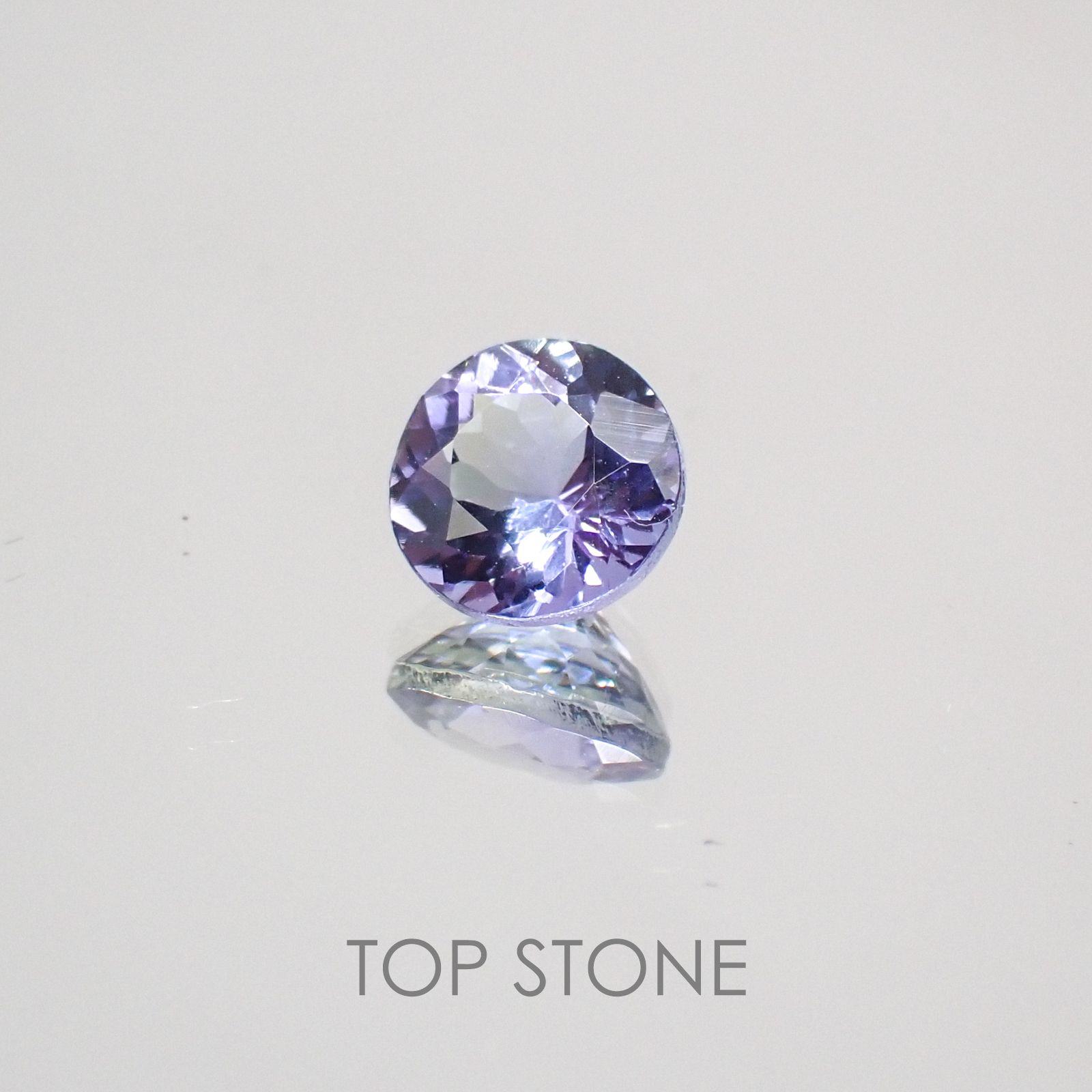 バイカラータンザナイト(ゾイサイト) タンザニア産 ルース 1.05ct[210410574]6.2×6.2mm前後
