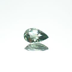 アレキサンドライト(宝石名アレキサンドライト)タンザニア産 0.28ct 識別済[230321348]5.3x3.3mm前後