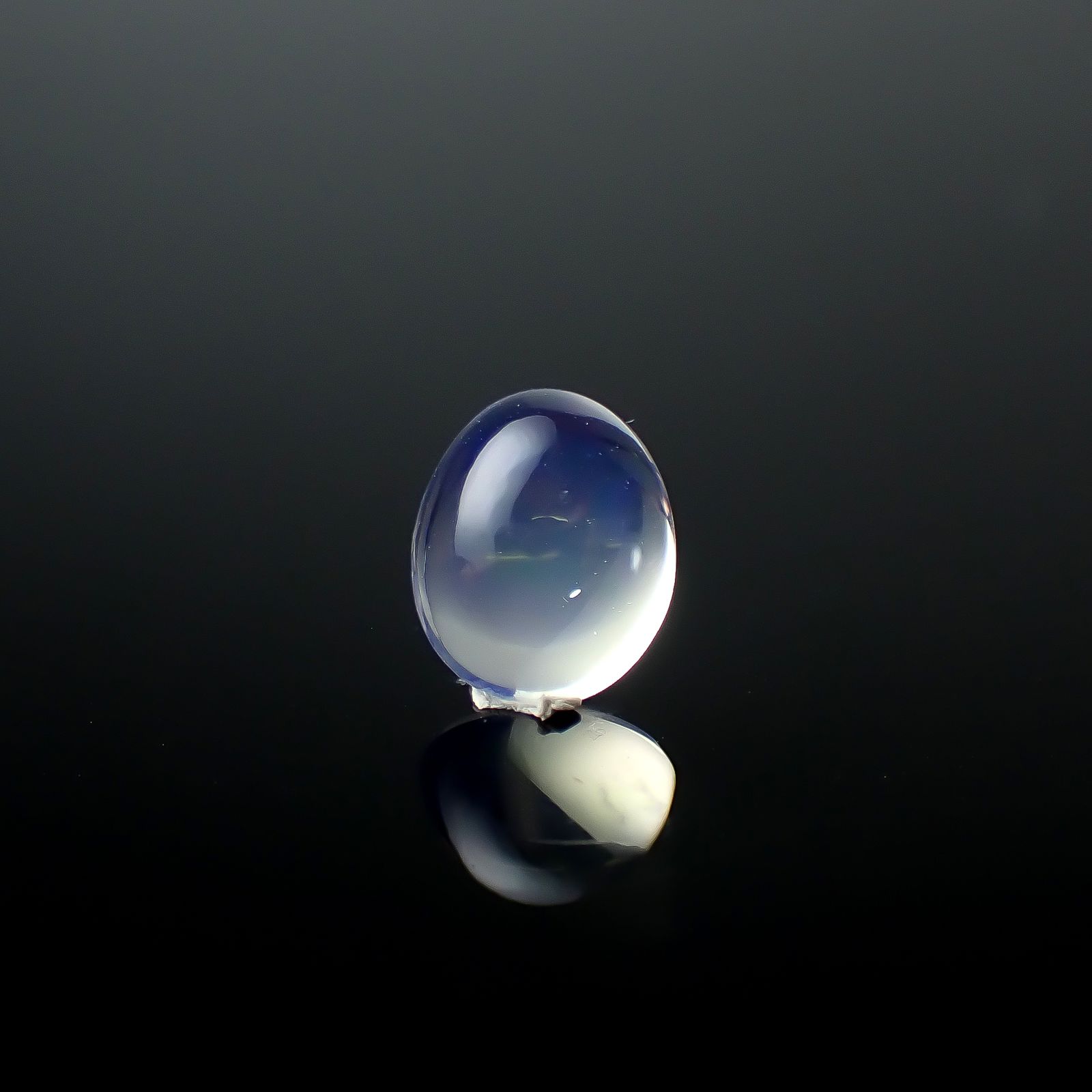 ウォーターオパール メキシコ産 0.85ct / 7.7x6.3mm前後 [250930998]