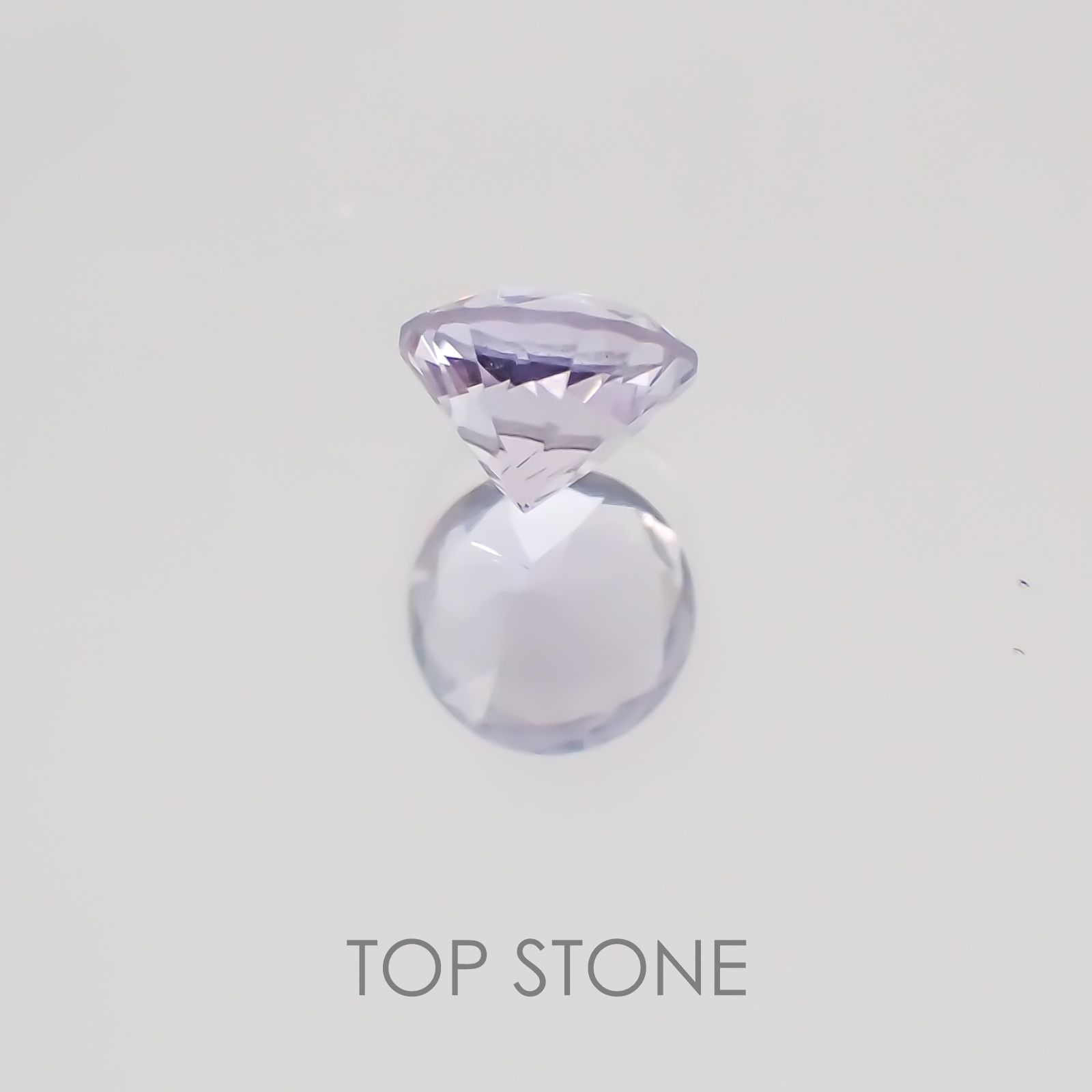 パープルスキャポライト(マリアライト) スリランカ産 ルース 0.13ct[21049566]3.7×3.7mm前後