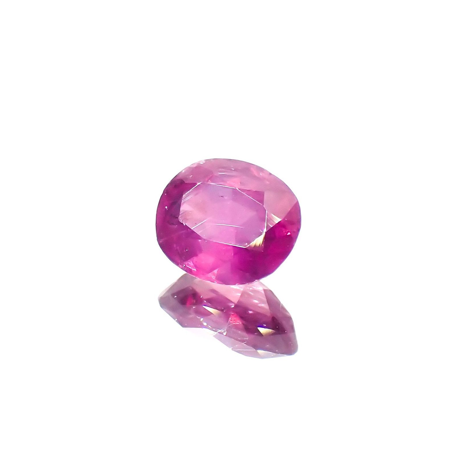 パープルサファイア パキスタン・カシミール産 0.68ct[230119876]5.7x4.6mm前後