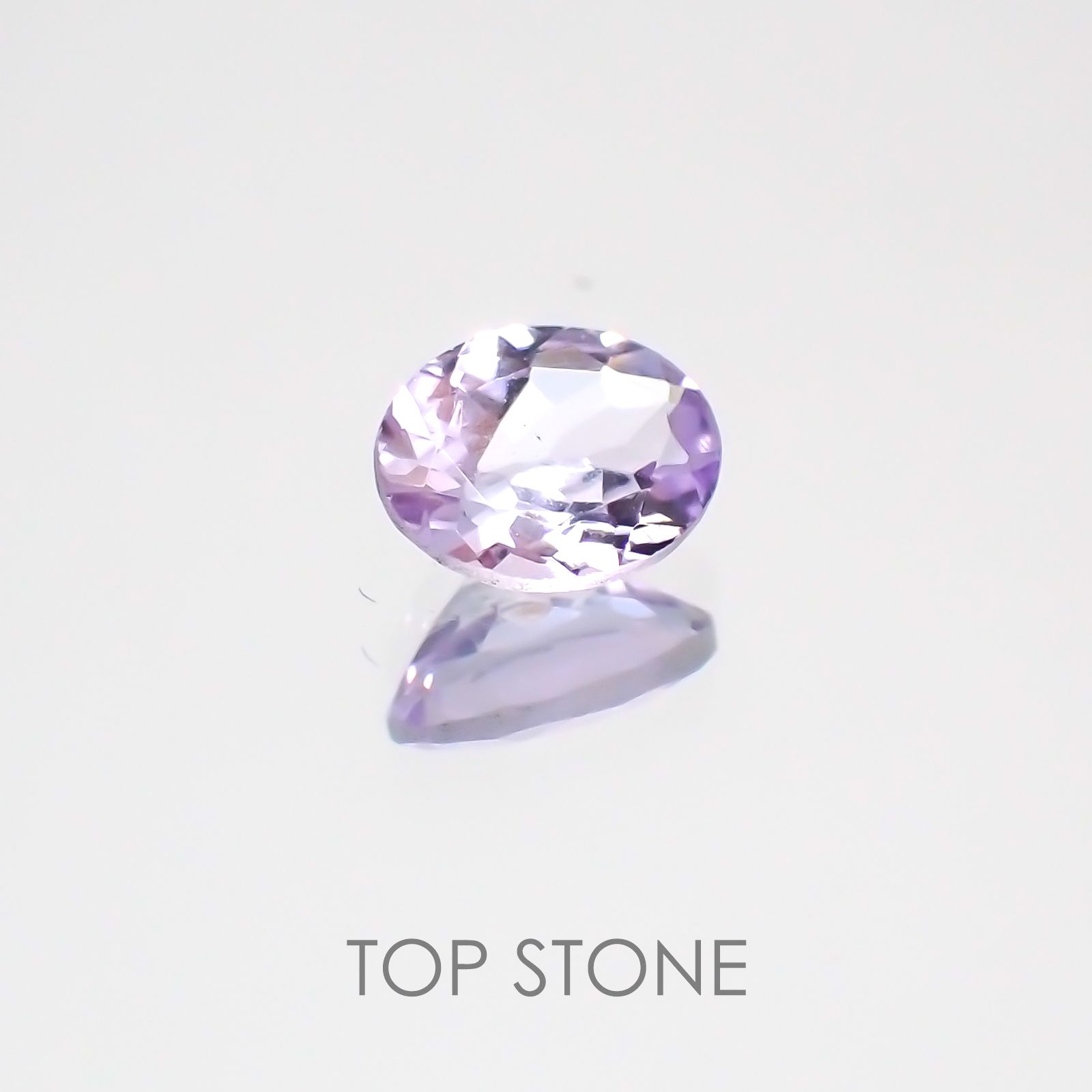 ラベンダータンザナイト タンザニア産 ルース 0.35ct[21028422]5.1×4mm前後