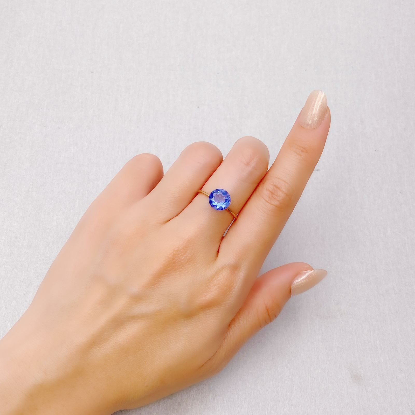 カラーチェンジフローライト ブラジル産 2.17ct [241229645]8.2x8.2mm前後