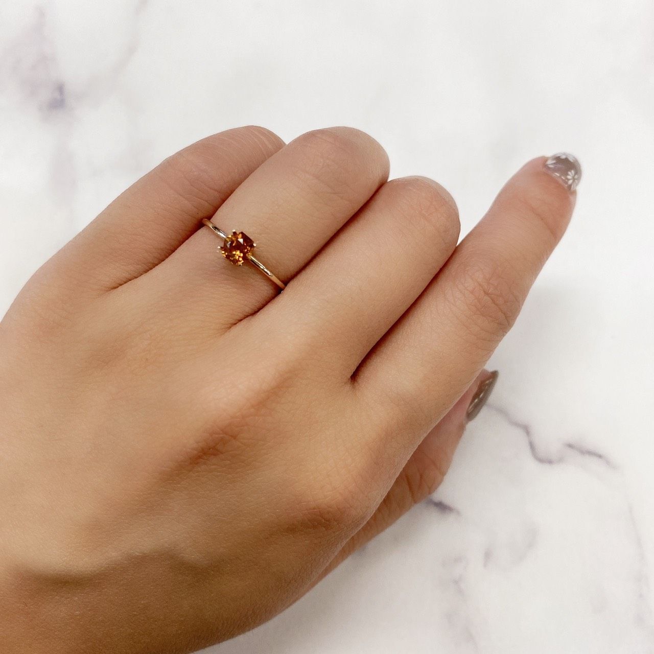 ◇ヘキサゴンカット◇ヘソナイトガーネット(宝石名ガーネット) スリランカ産 0.48ct 識別済[210912688]4.5×4.4mm前後