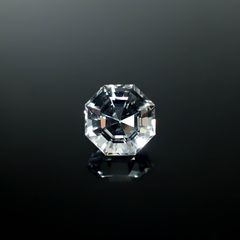 ◇オクタゴンカット◇レムリアンシードクリスタル(保証シール付き) ブラジル産 1.56ct / 7.2x7.1mm前後 [250730861]