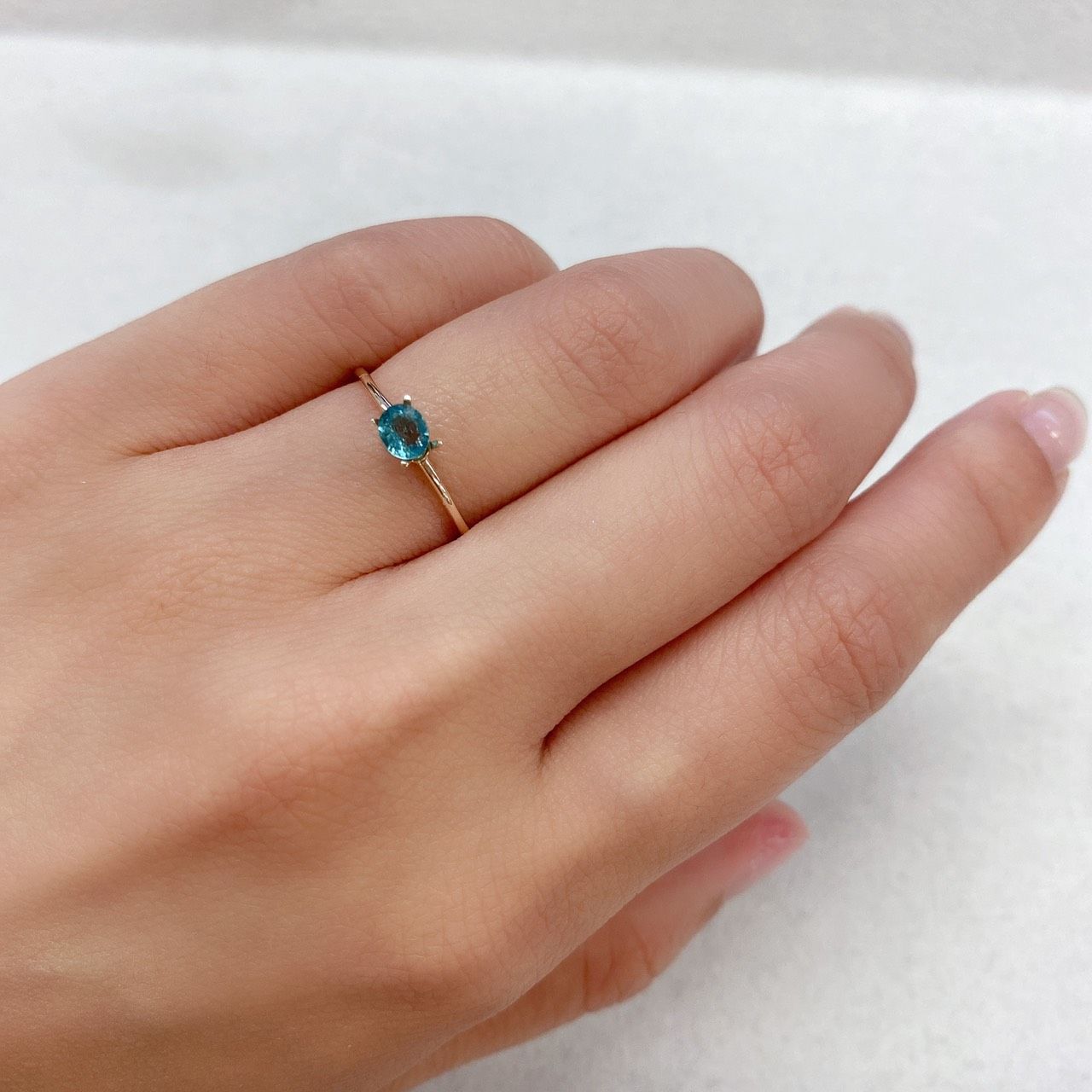 グランディディエライト マダガスカル産 ルース 0.23ct[210711934]4.3×3.7mm前後