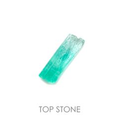 エメラルド(宝石名エメラルド) コロンビア産 原石・結晶 2.918ct ソ付(彩珠)[20062732]15×5mm前後