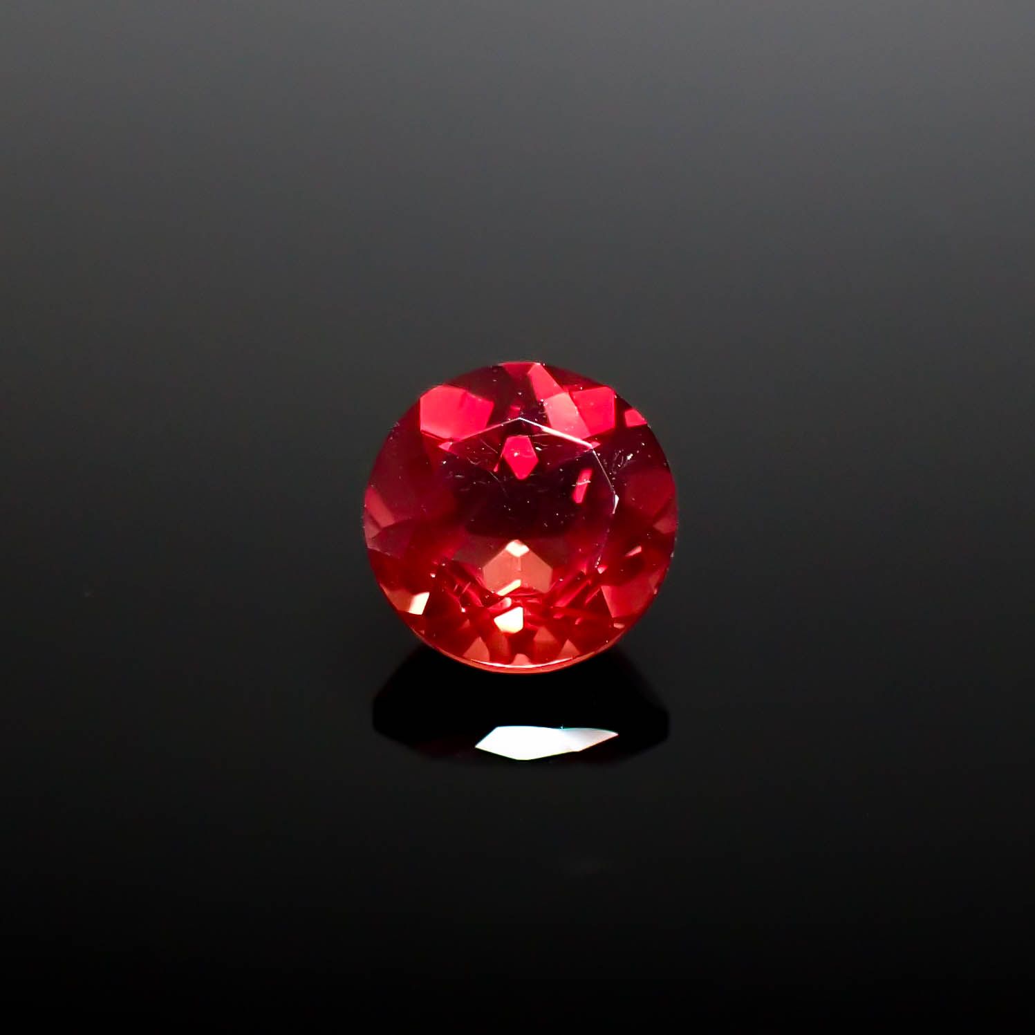 アンデシン モンゴル産 1.27ct [250129697]7.1x7.1mm前後