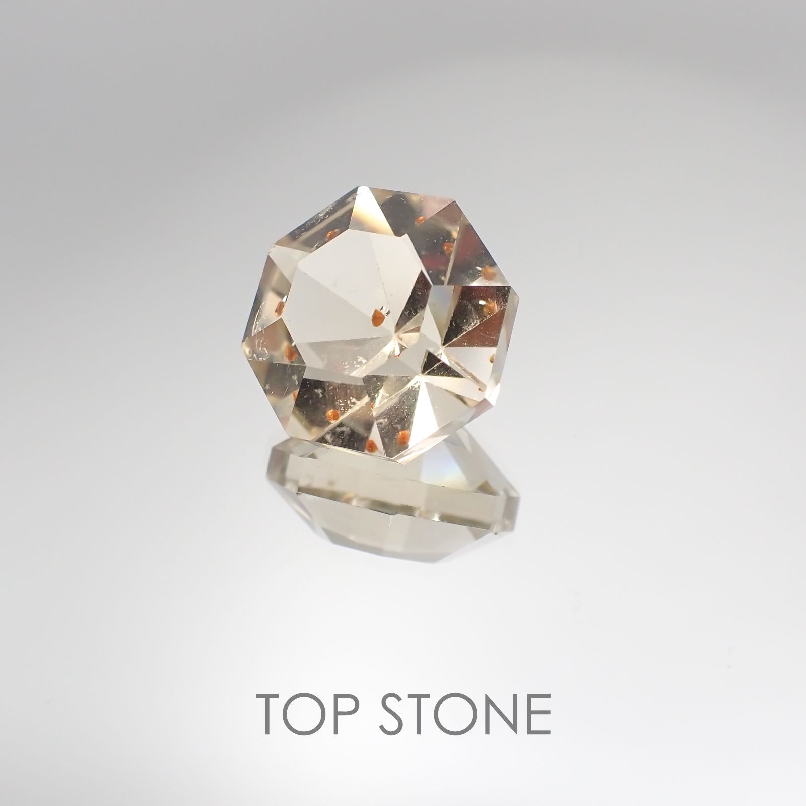 ◇オクタゴンカット◇ガーネットインスモーキークォーツ ブラジル産 ルース 15.24ct[210410526]15×14.9mm前後