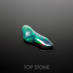 ◇バロック型◇ブラックオパール(宝石名オパール/加熱処理) エチオピア産 0.97ct 識別済[210913254]15.4×5.9mm前後