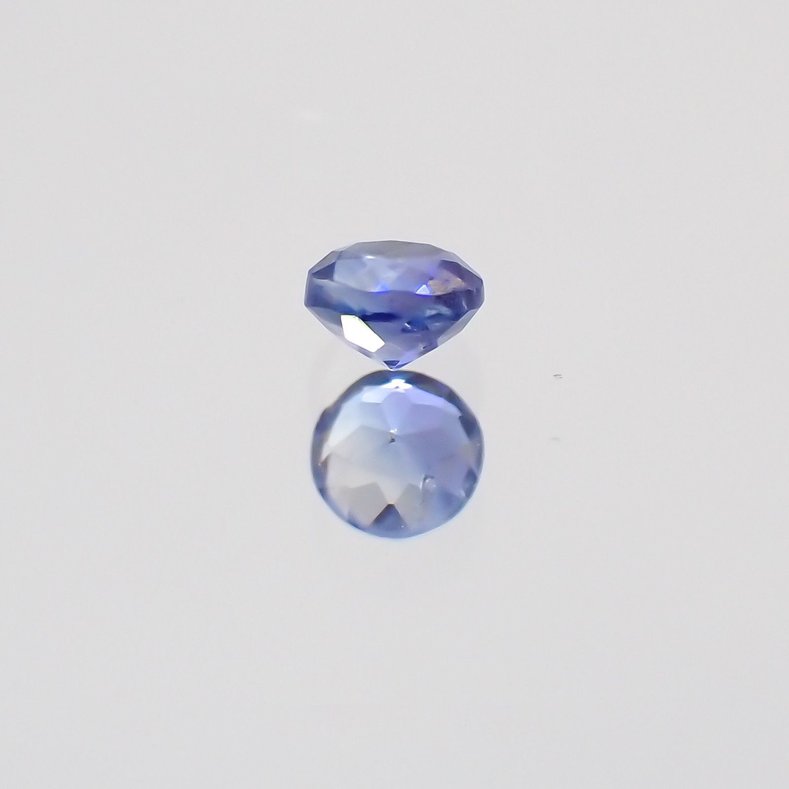 ベニトアイト(宝石名ベニトアイト) アメリカ・カリフォルニア産 0.069ct 識別済[20129033]2.3×2.3mm前後