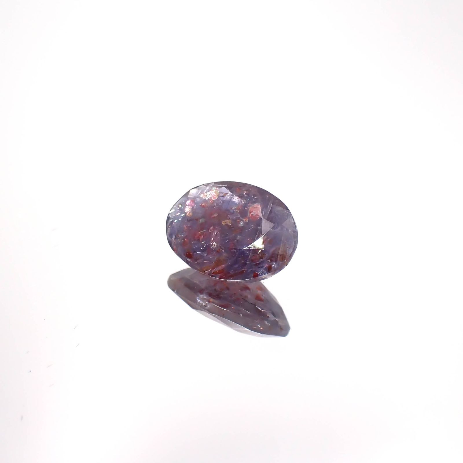 ブラッドショットアイオライト インド産 2.18ct[230522100]10.9x8mm前後