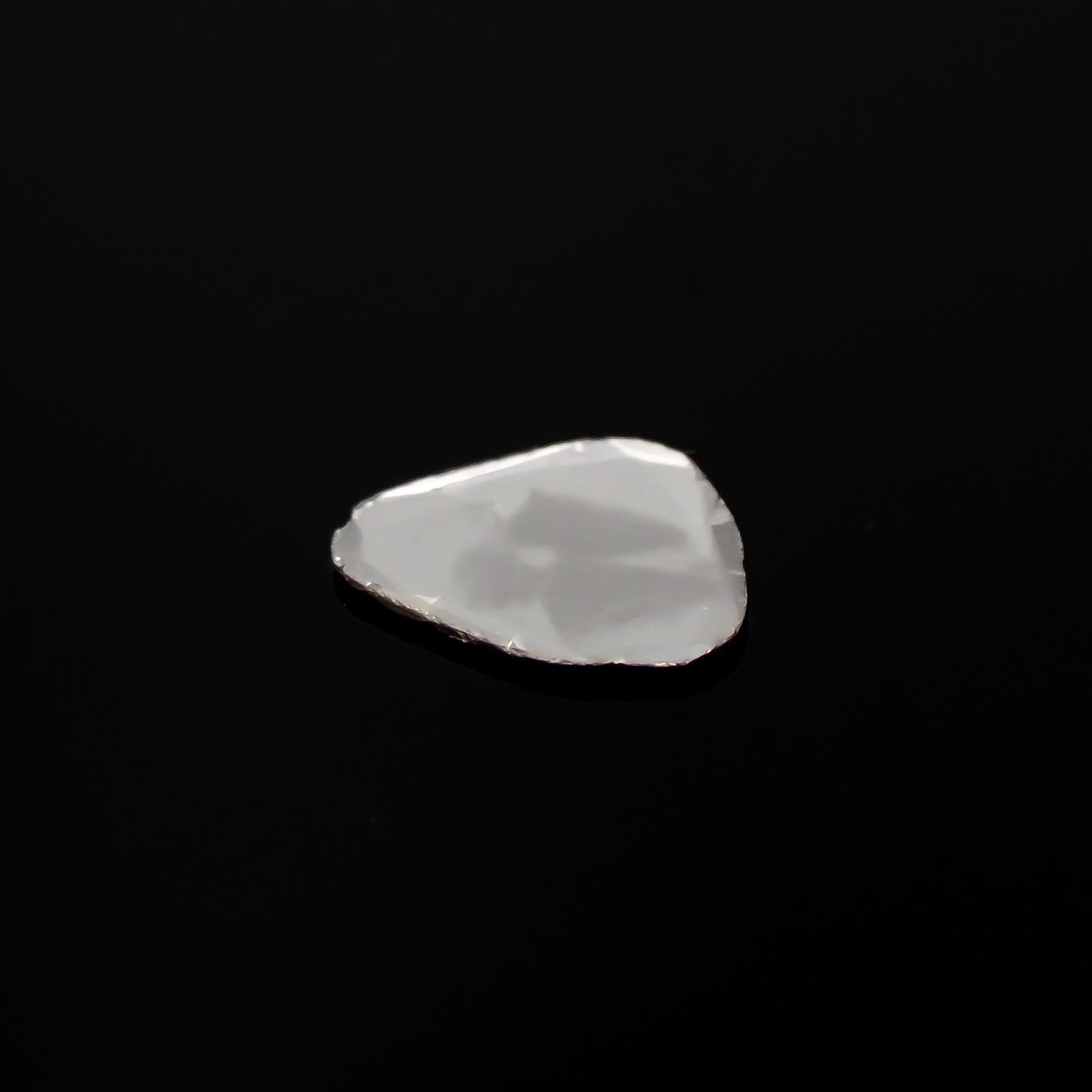 トラピッチェスライスダイヤモンド 0.19ct / 7.1x6.2mm前後 [260323614]