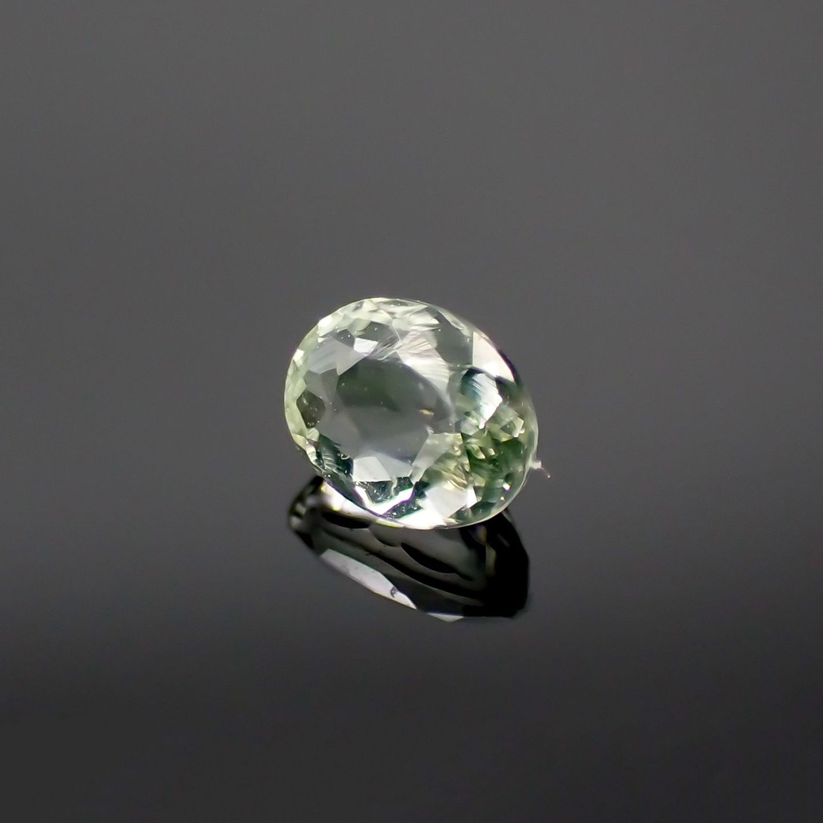 ハイアライトオパール(宝石名オパール) メキシコ産 0.084ct 識別済[210711156]3.2×2.5mm前後