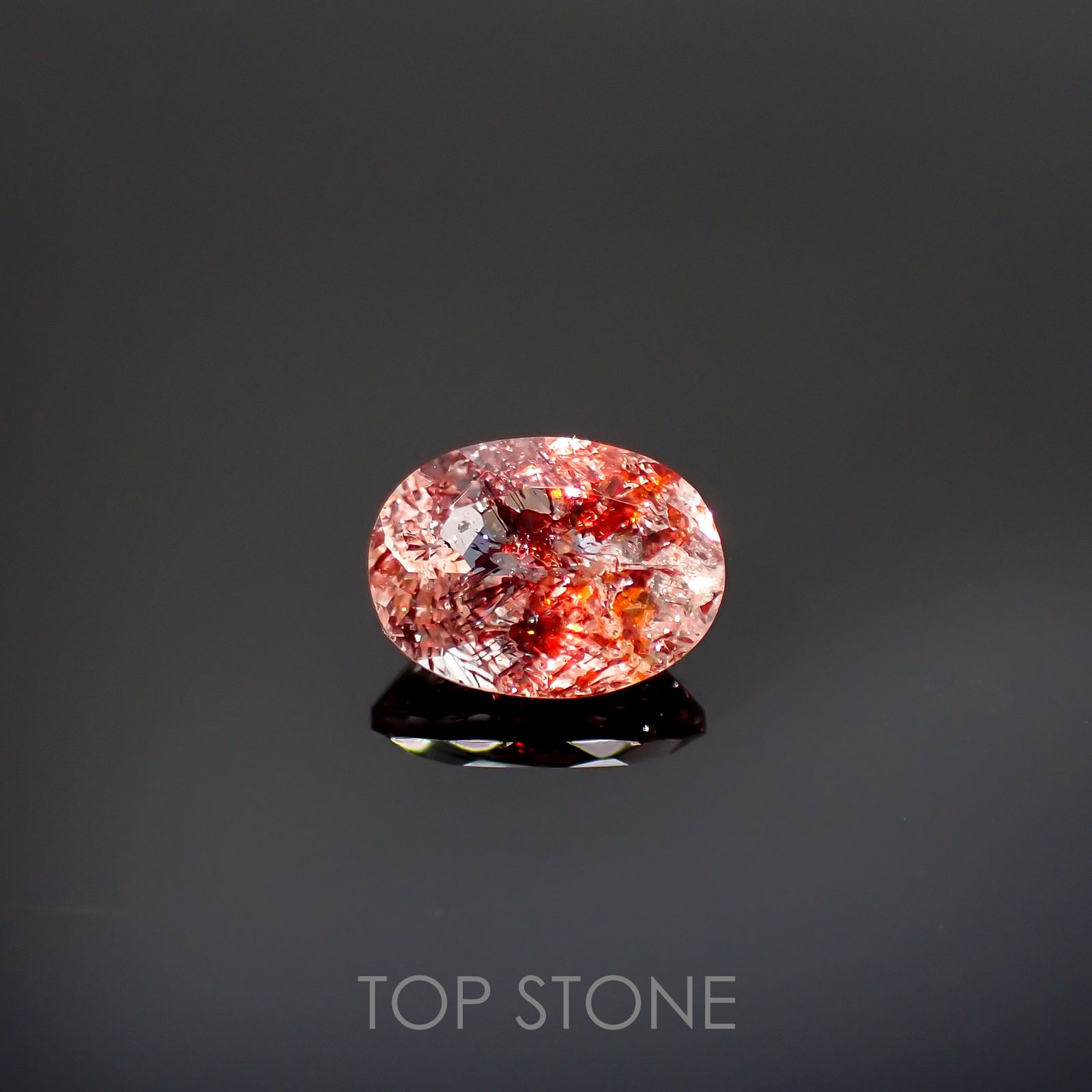 ファイヤークォーツ ナイジェリア産 1.68ct[220114764]9.2x6.8mm前後