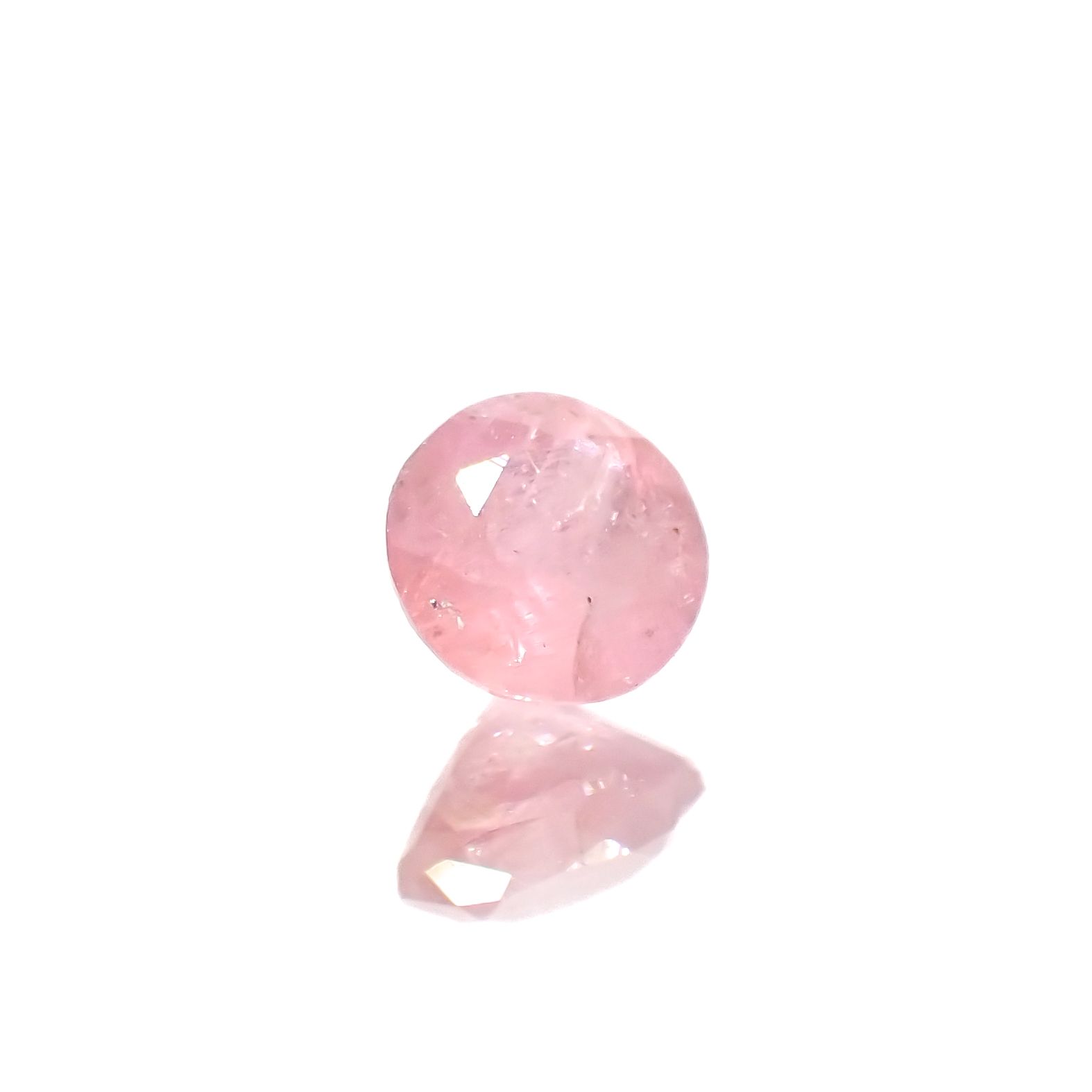 ペツォッタイト(ラズベリル)(宝石名ペツォッタイト)マダガスカル産 0.18ct 識別済[231023734]3.4x3.4mm前後